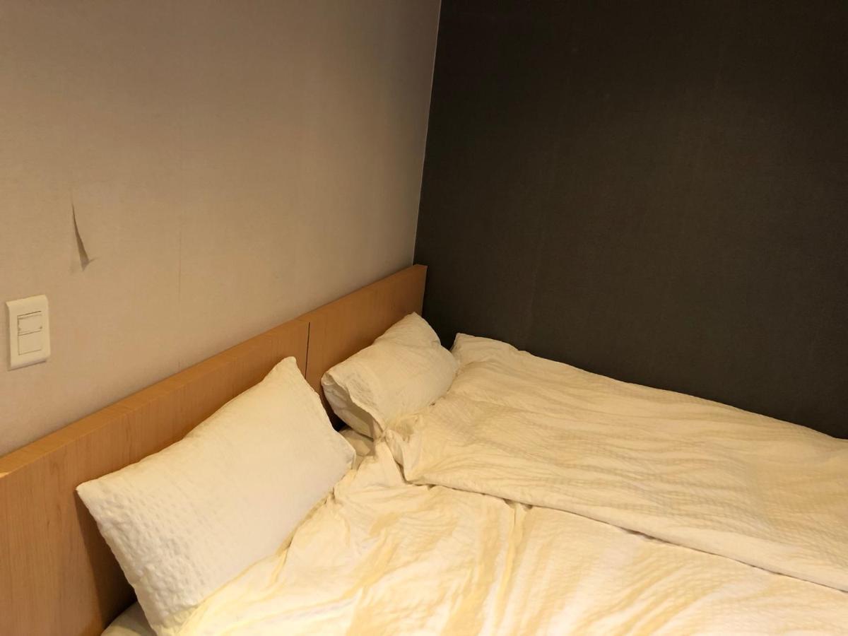 Chris Hostel Сеул Экстерьер фото