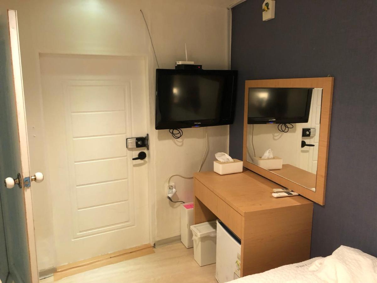 Chris Hostel Сеул Экстерьер фото