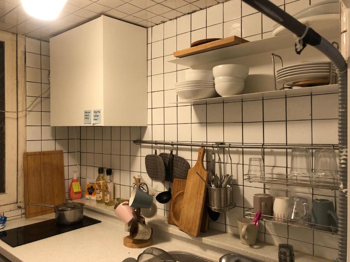 Chris Hostel Сеул Экстерьер фото